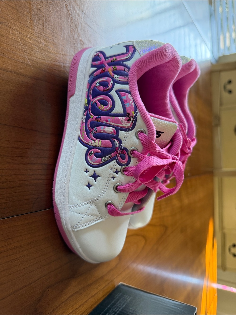 Heelys White and Pink Kids' Lace-Up Sneakers with Graphic Detail